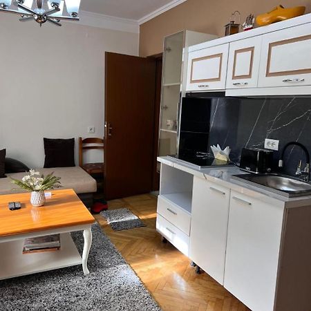 3M Urban Stay Тирана Экстерьер фото